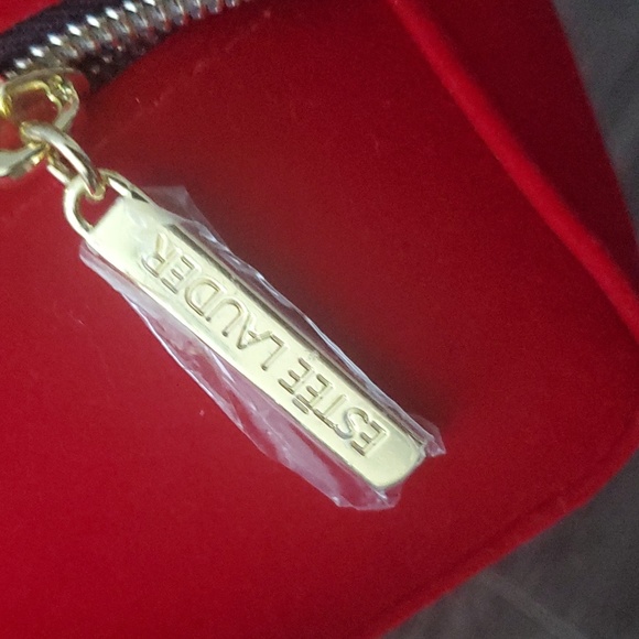 ❤️ Estee Lauder Large Makeup Cosmetic Bag TRAIN CASE Red Velvet Bow - Brand New - Picture 3 of 9